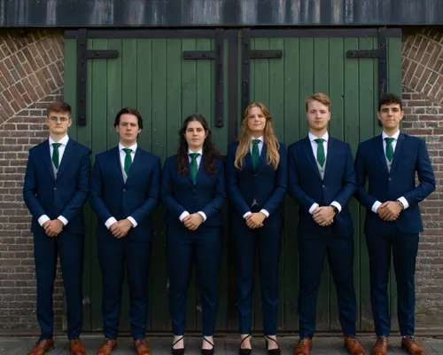 V.l.n.r. Olaf, Lukas, Hanna, Annemiek, Tobias, Jonathan